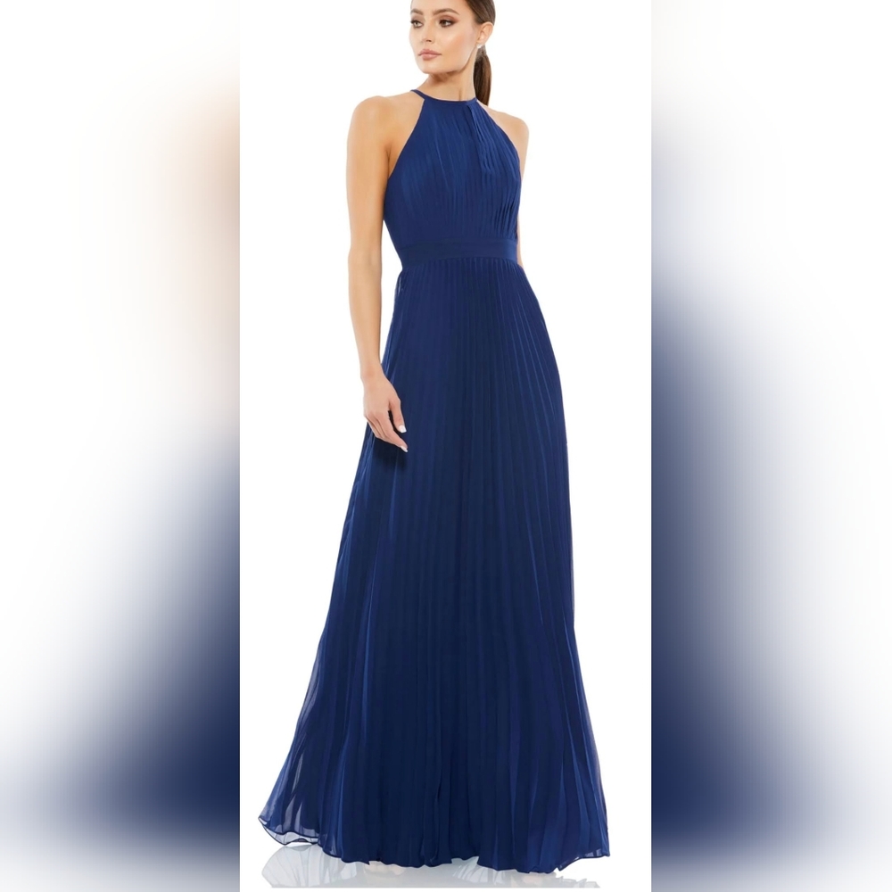Mac Duggal dress gown